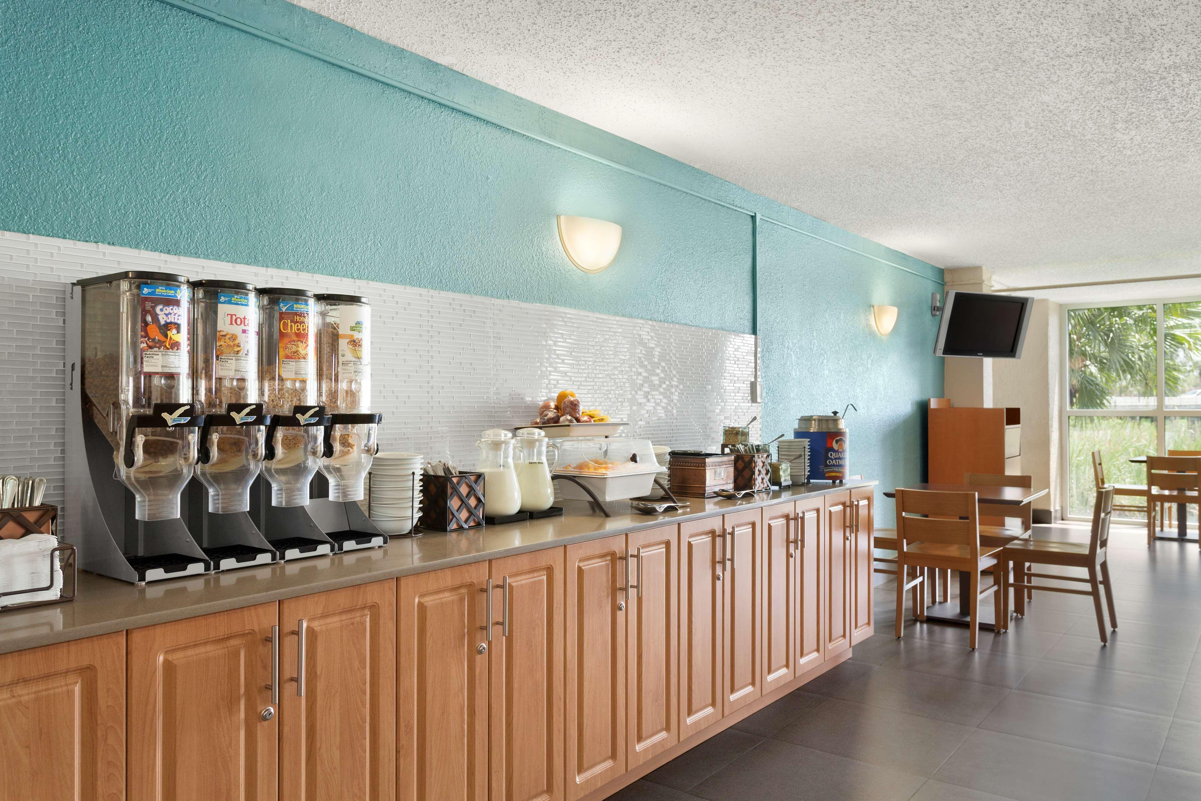 The Palms Inn & Suites Miami, Kendall, Fl エクステリア 写真