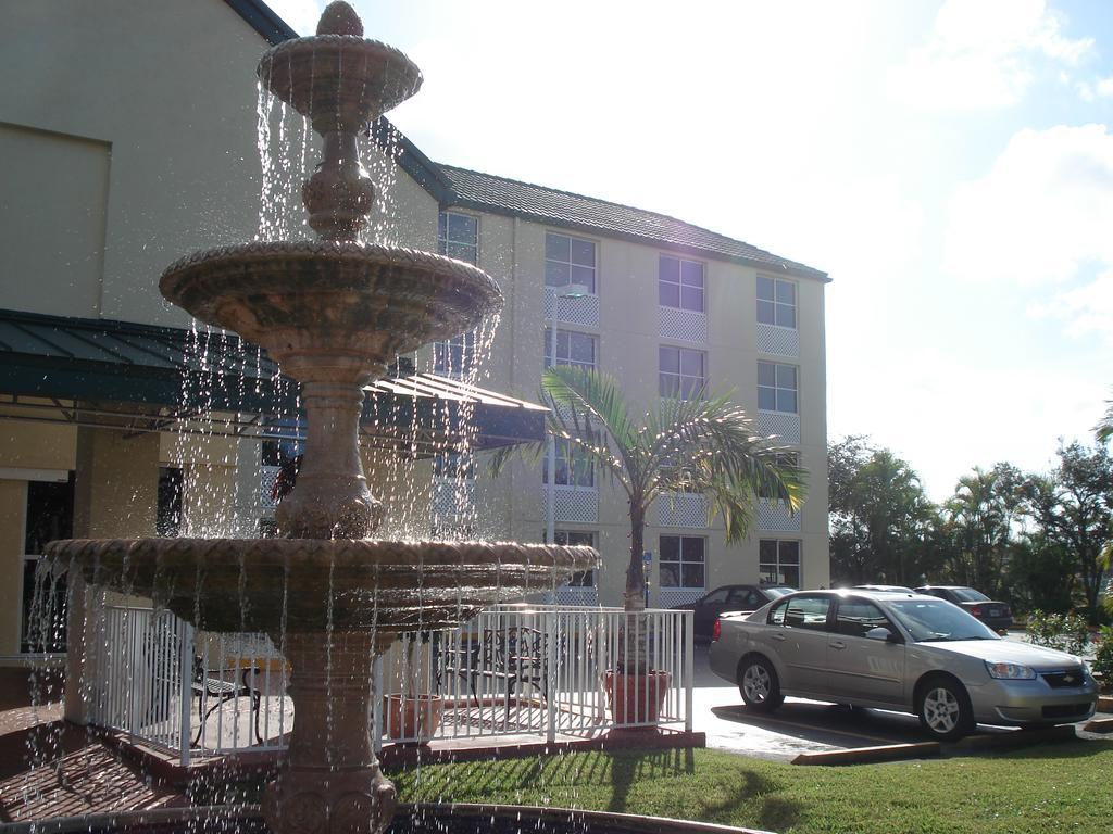 The Palms Inn & Suites Miami, Kendall, Fl エクステリア 写真